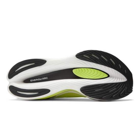 New Balance FuelCell SuperComp Elite v3