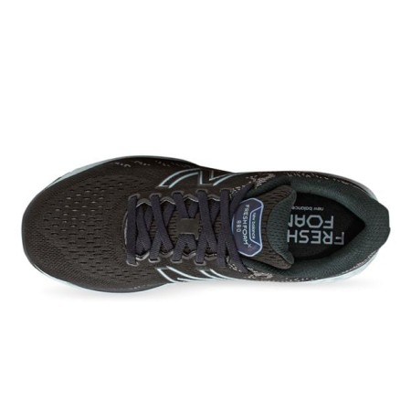 New Balance 880 v11