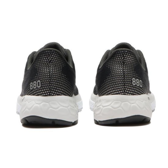 New Balance 880 v13
