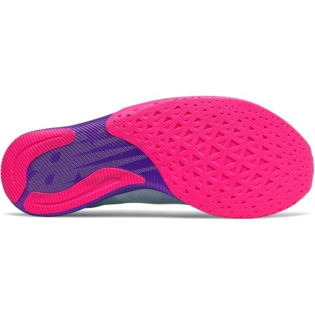 New Balance FuelCell TC