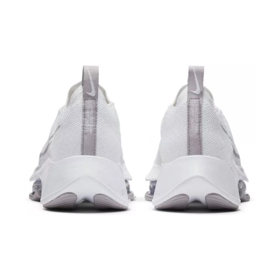 Nike Air Zoom Tempo Next% Nike Air Zoom Tempo Next%