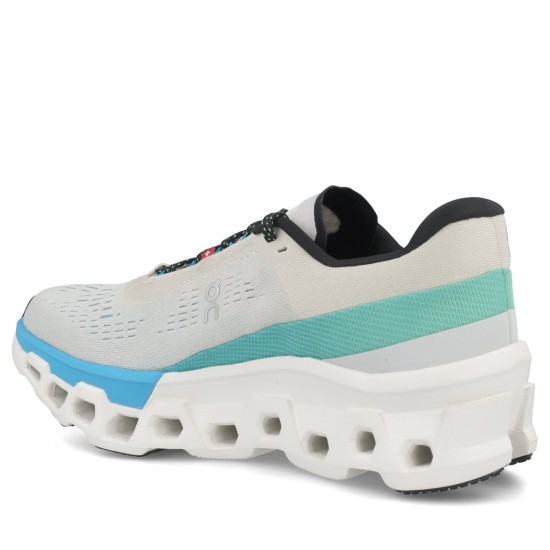 On Cloudmonster 2